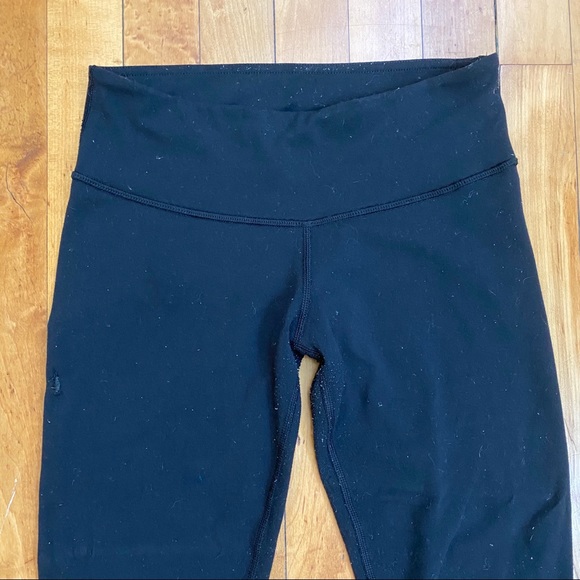 Lululemon Wunder Under Crop size 4 - Picture 3 of 6
